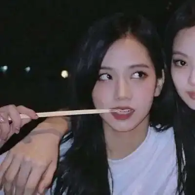 2020最新闺蜜头像
