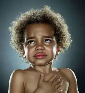 传说看这些图片的人都听见孩子的哭声
