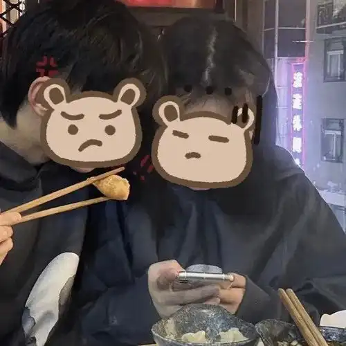 冬季情侣头像情侣头像一男一女情头情头像情侣双人一人一张动漫
