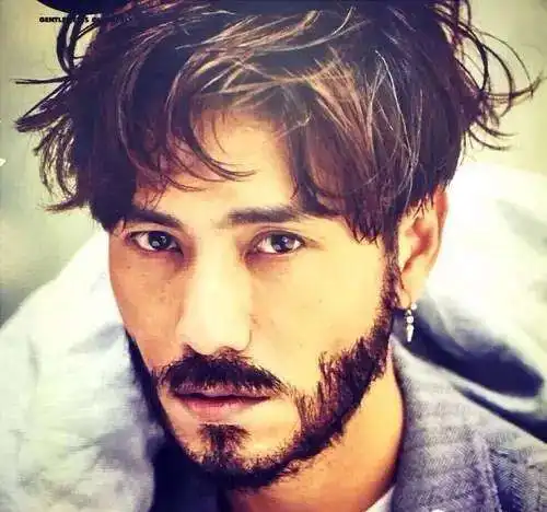 明星胡子造型王宝强帅的掉渣,陈坤堪比整容,他反而让人惋惜
