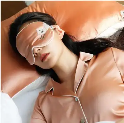 女人睡前枕这个,50岁都没皱纹
