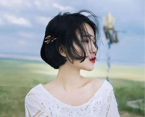 郑明明金花葵抗皱精华这样用,嫩肤效果翻10倍
