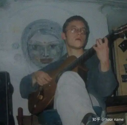 陌生人,你好,同学都说我qq头像非主流,每次换的都不适合我自己,你们有啥建议没
