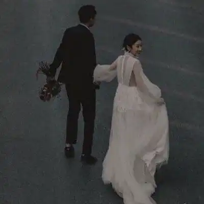 婚纱头像女生唯美穿婚纱礼服的女生头像霸气冷艳
