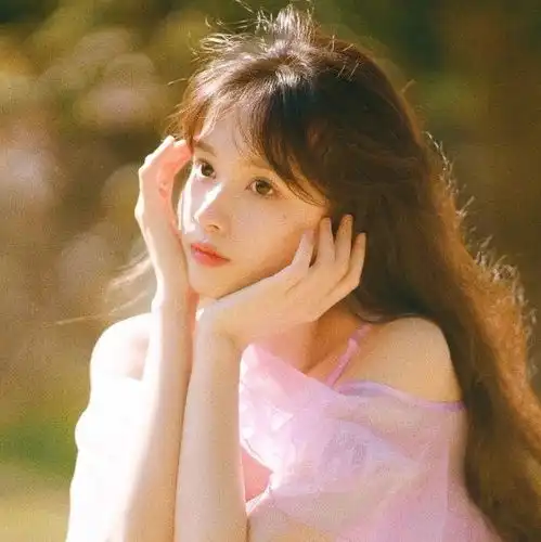 招桃花小众精选温柔女生头像293
