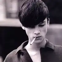 什么头像很拽霸气带字男生的
