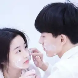 最新qq情侣头像小清新一对两张00后情侣头像大全超好看
