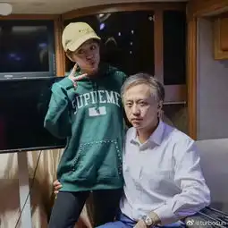 曾经怕老怕到哭的周迅坦然面对衰老的样子太美了
