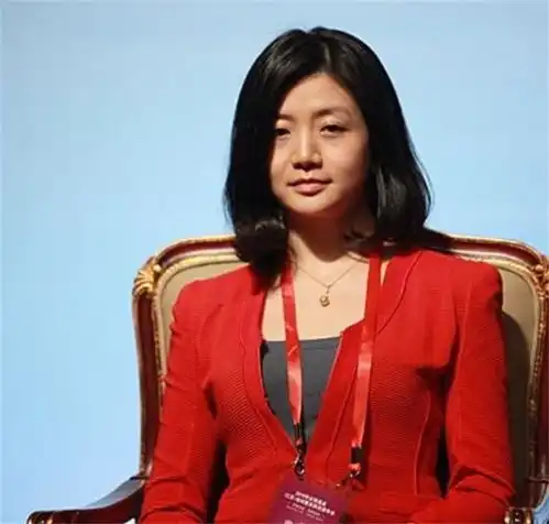 马云背后的百亿美女富豪,比章泽天漂亮,年近40岁仍未婚
