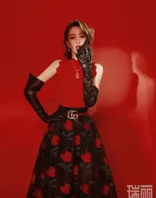 佟丽娅登瑞丽封面穿搭风情万种,自信最美丽
