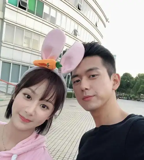 折腰死磕杨紫曝片方撮合与李现二搭,女主钟爱大美女人设
