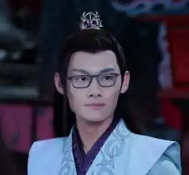 陈情令眼镜大赛,蓝忘机变教导主任,看到魏婴你为什么发语音
