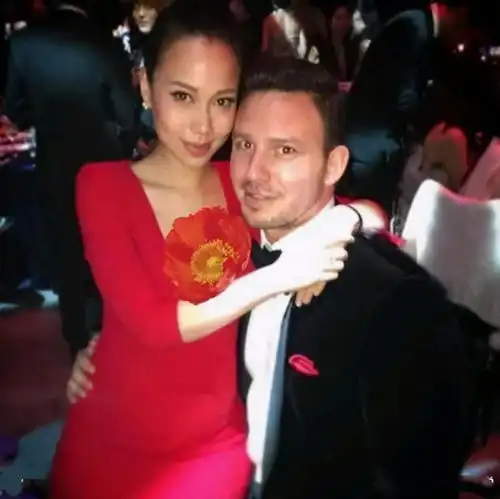 亲妈四婚四离活得潇洒,后妈力挺她未婚先孕,林青霞继女很幸福
