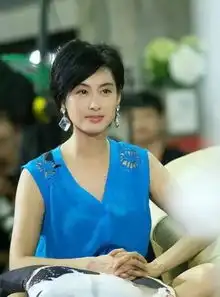 偶像来了集体穿高衩旗袍八一八谁是穿衣精

