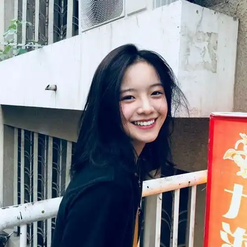 有哪些女孩子用的干净头像
