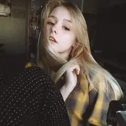 唯美高清好看的欧美女生头像
