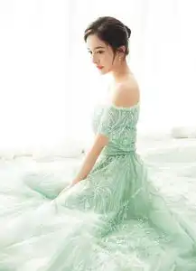中国电视金鹰奖热巴杨紫差距拉大,结果已成定局收视女王不服
