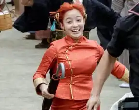 桥本环奈撞脸王俊凯,你别说乍一看还真的像当然是在减肥之后
