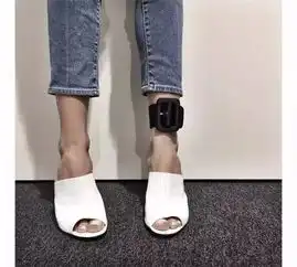震惊现在又流行脚环了
