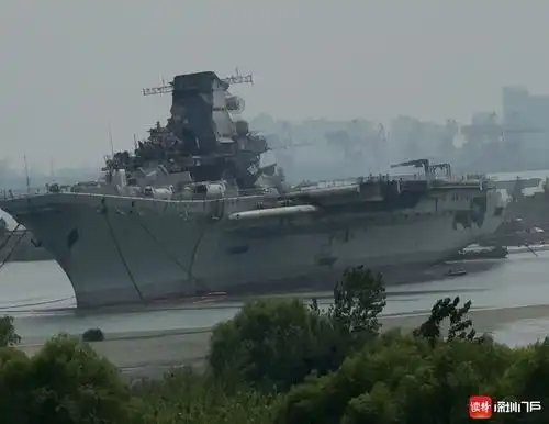 明思克航母火灾后续如何读特新闻记者连线南通目击者
