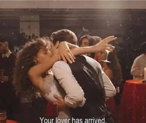 通过和异性的对话,不断修正自己对爱情的想法
