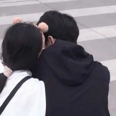 冬天说句情话温暖你的男孩吧
