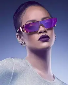 超模日日rihanna最受欢迎的instagram照片
