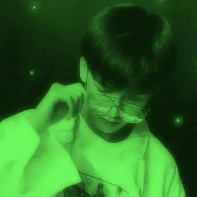 绿色头像男绿色可爱男生头像图片
