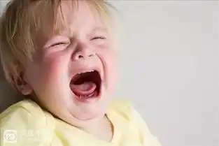 孩子一哭二闹三打滚这位妈妈一句话没说就搞定了...
