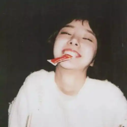 心情不好的时候就喜欢换个头像超好看的头像
