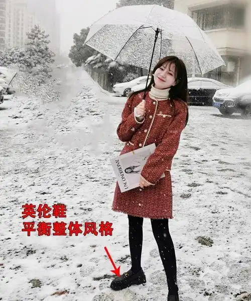 男生喜欢的4种小个子女生穿搭,温柔气质又显高
