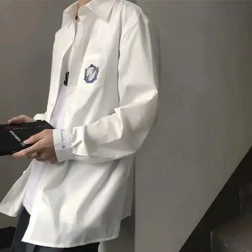 有哪些适合油腻大叔用的很酷的微信头像
