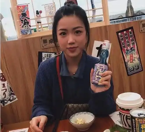 清华学霸杨倩夺东京奥运会首金,总收益有望超2000万,生活照太美
