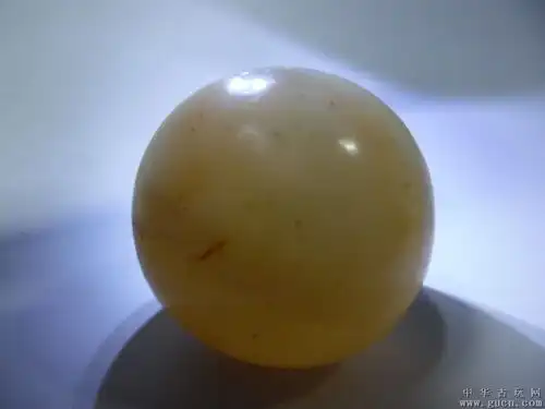 辽金时期玛瑙珠古玩专场古董专场的平台
