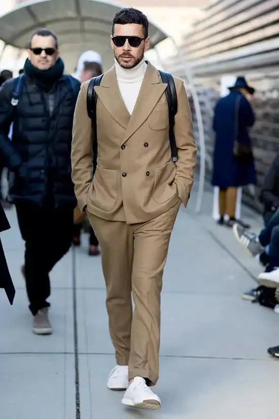 高领毛衣的冬季,让你体会男人式的优雅
