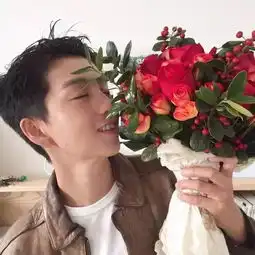 头像给你曾经错过的人留下一句想说的话吧
