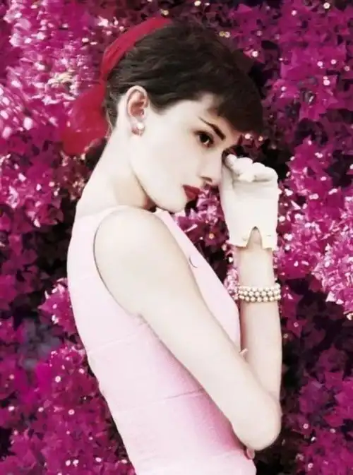 女人就该风情万种
