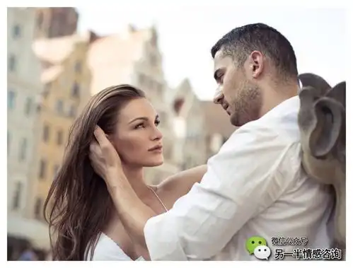 男人哪三大举动让女人对婚姻丧失信心
