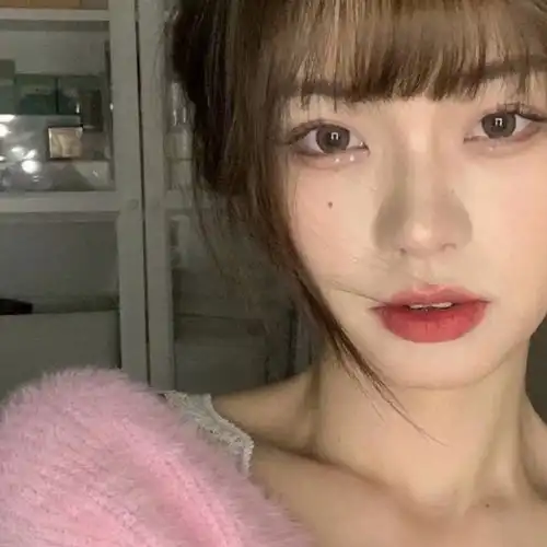 头像看前面有光也有新的人
