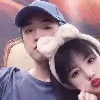 好看的情头一半一张qq情侣头像合起来是一张图潮人个性网
