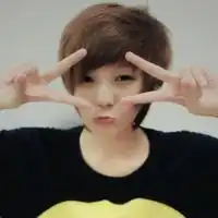 有可爱的男生头像么
