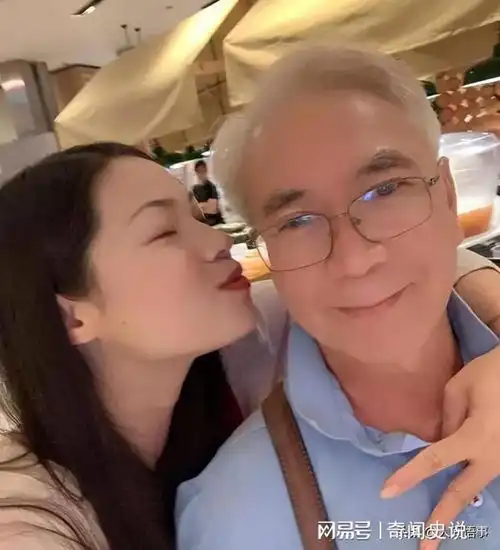 港媒爆料李龙基女友王青霞可能被判15年刑期,李龙基愿意等待
