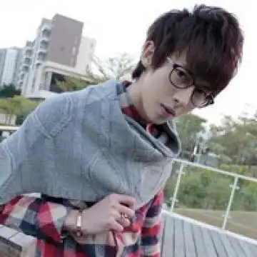 活的坦然有担当
