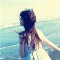 好看的阿宝色系女生qq头像红妆掩盖我受伤的心
