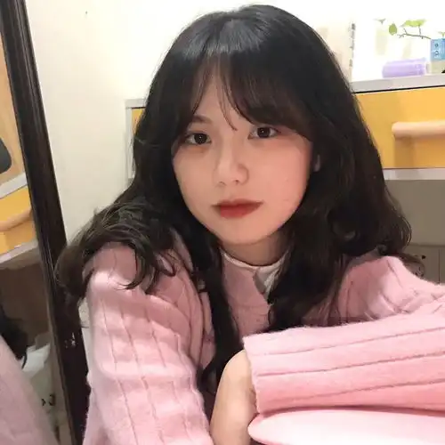 女生头像我们都是熬不过世俗的普通人
