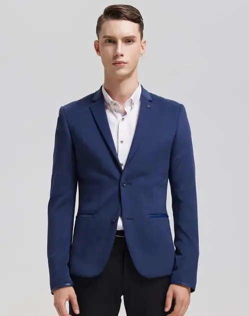 新郎西服怎么挑,才不被当成卖房保险小哥
