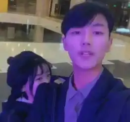 杨清柠付守东公布恋情王乐乐被绿了杨清柠出轨私密照曝光
