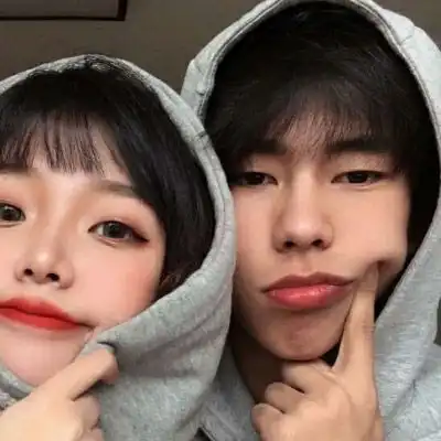 抖音网红情侣头像真人抖音超好看独一无二图片
