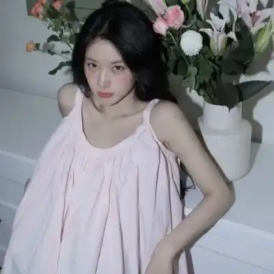 女生头像别把我放在心里,我讨厌人多的地方
