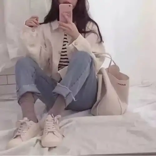 个性伤感说说短句很痛很心碎
